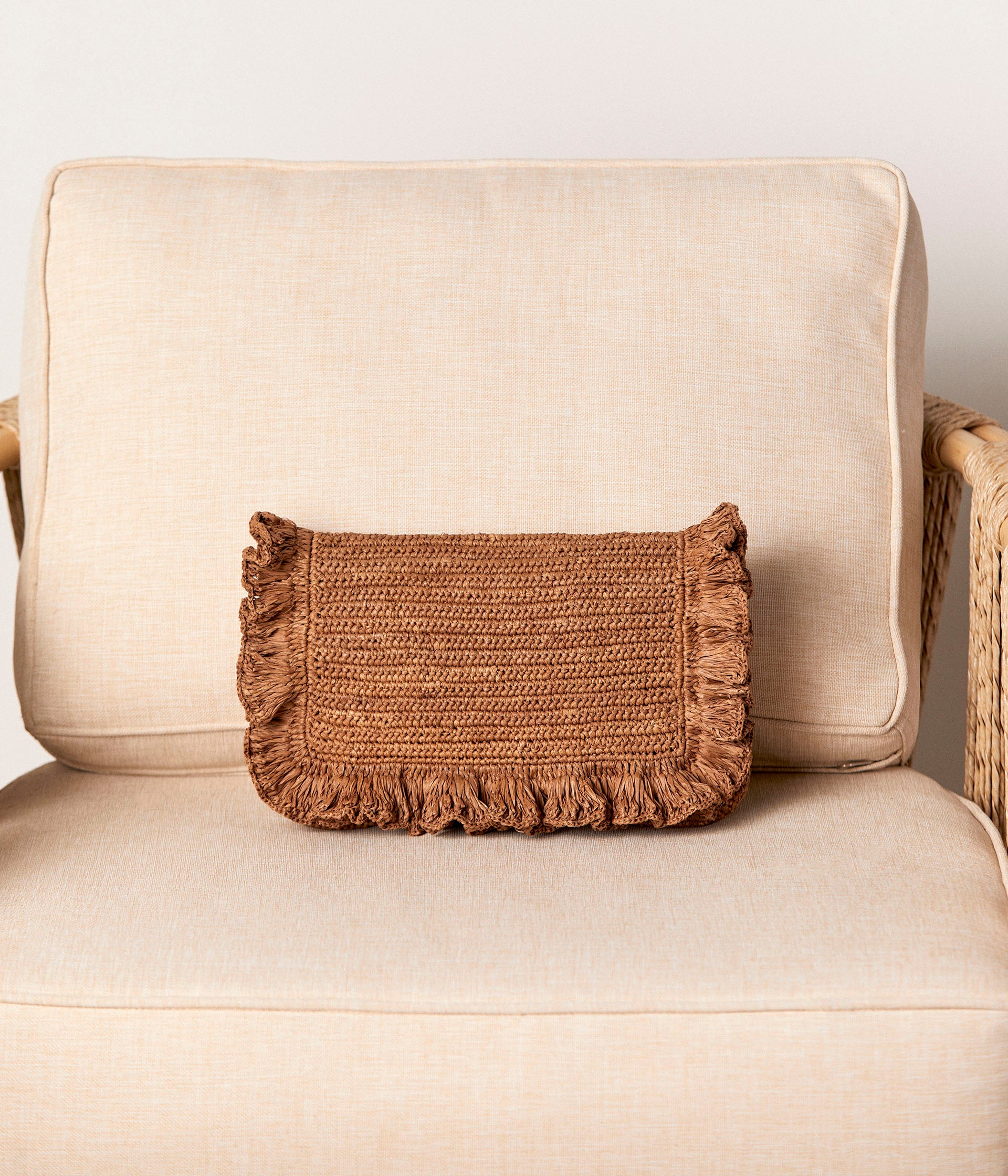 Pochette beige tressée Gaia