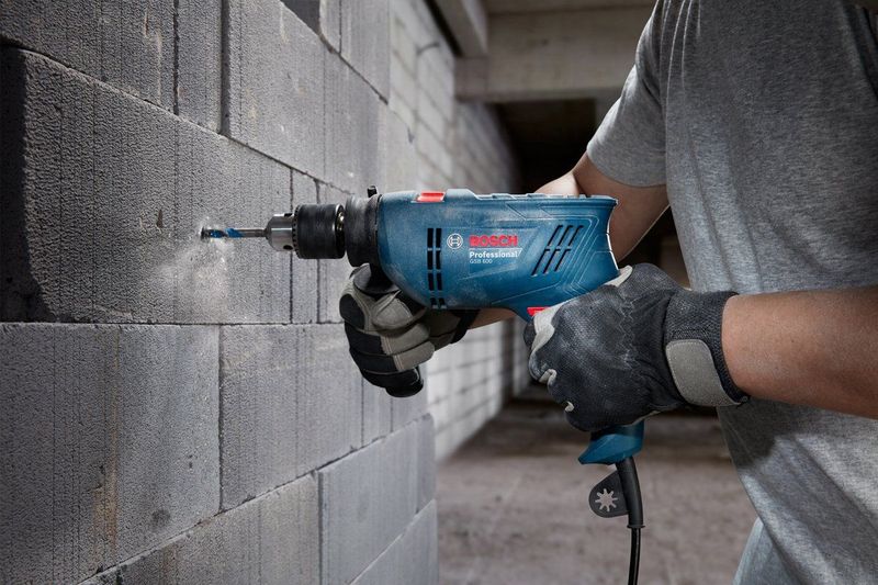 Bosch - GSB 600 Professional - Boorhamer - 600W - Blauw