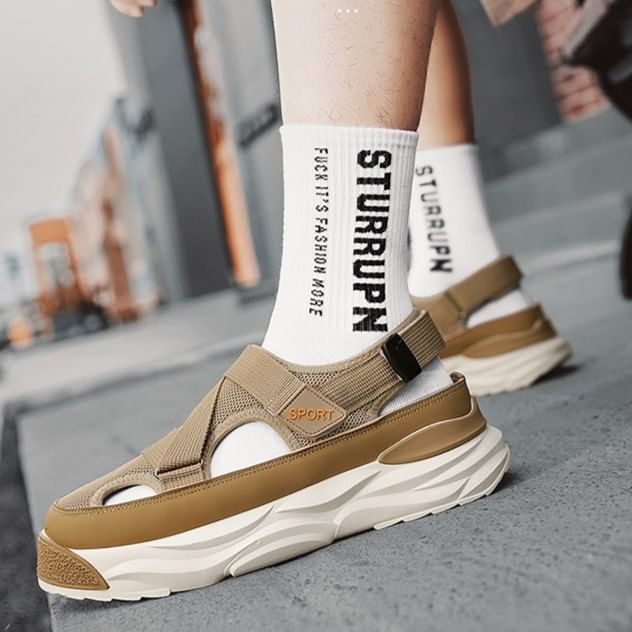 HANO - Platform-sandalen met zelfklevende Chinese karakters
