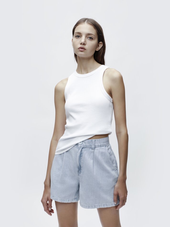 Calções jeans com pregas - Azul claro