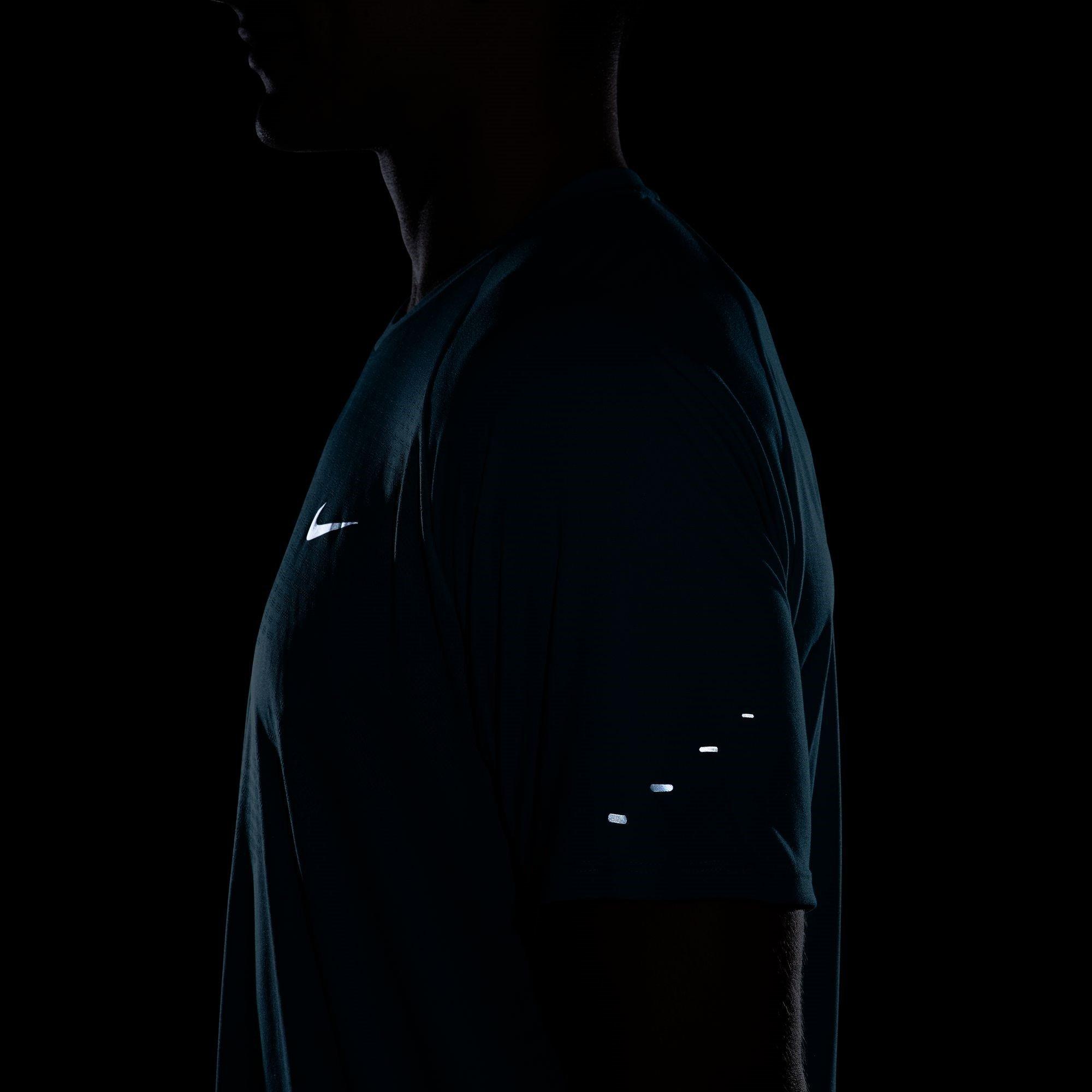 Nike Stride Short Sleeve Performance Tee Mens