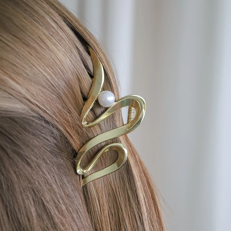 By Stær NICKY Hair Clip - Wave Gold