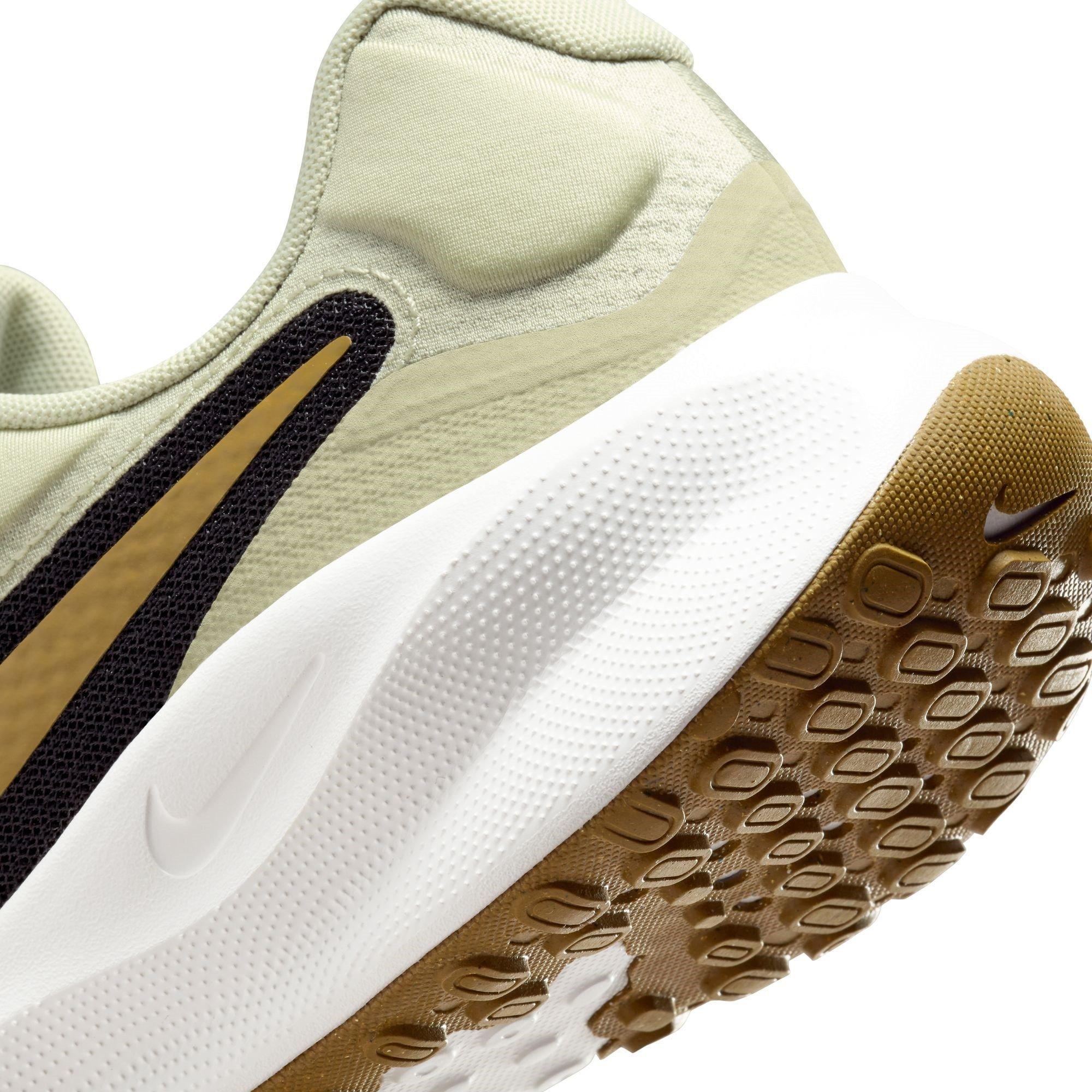 Nike Revolution 7 Mens Road Running Shoes