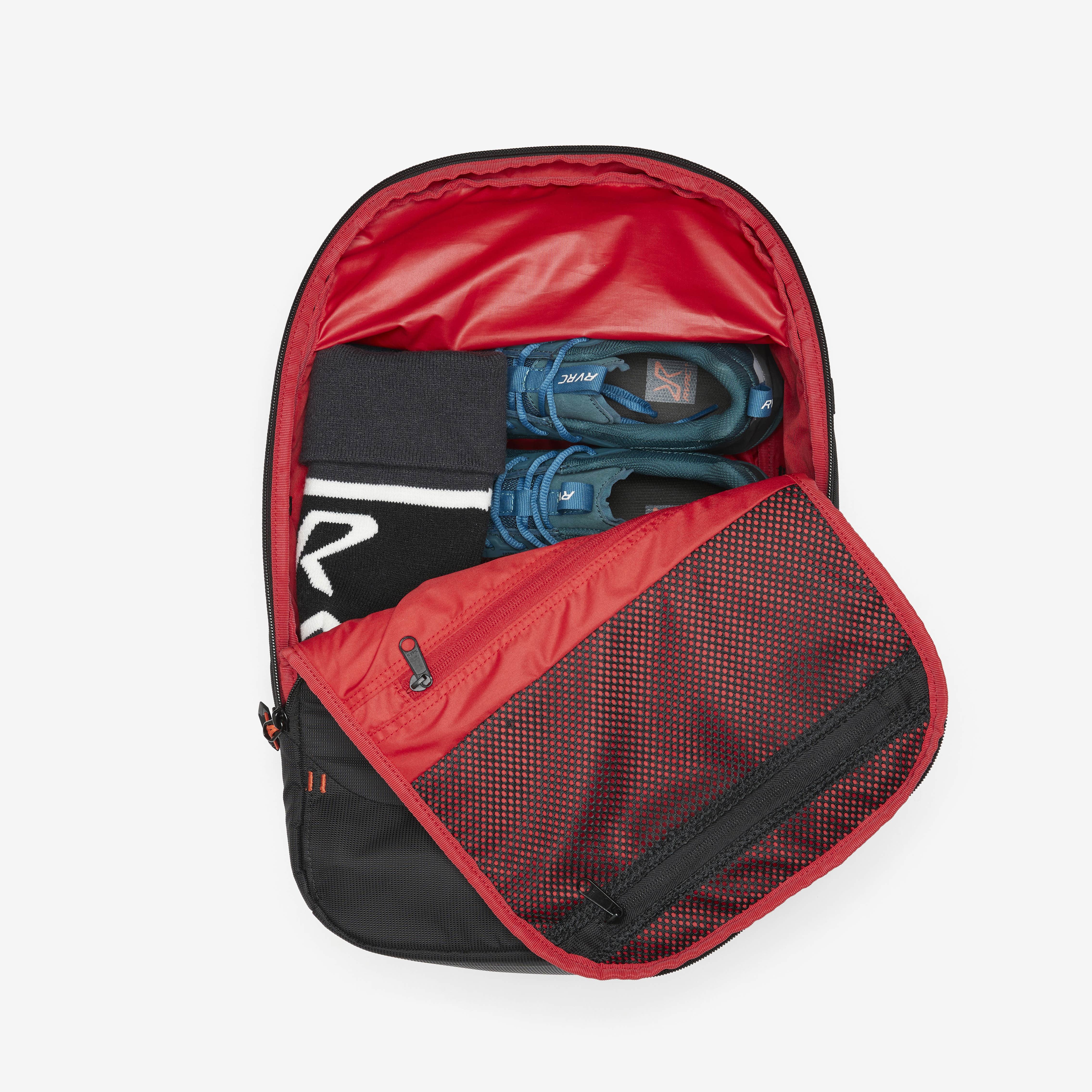 Explor Backpack 18L  Black