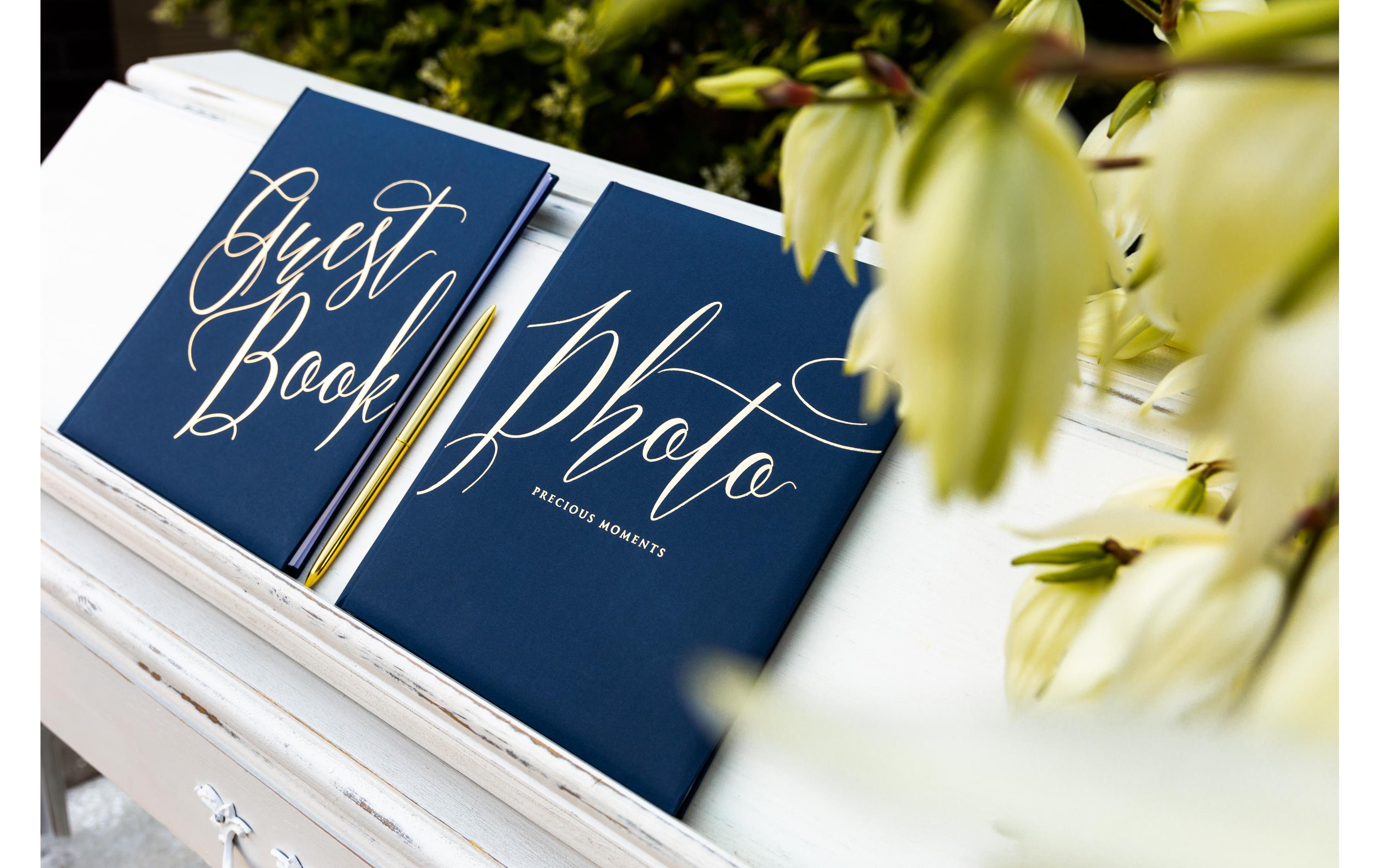 Gästebuch Guest Book 20 x 24.5 cm, Blau/GoldGuest book als Erinnerung an die Hochzeit, den Geburtstag, die Einweihungsfeier oder die Babyshower