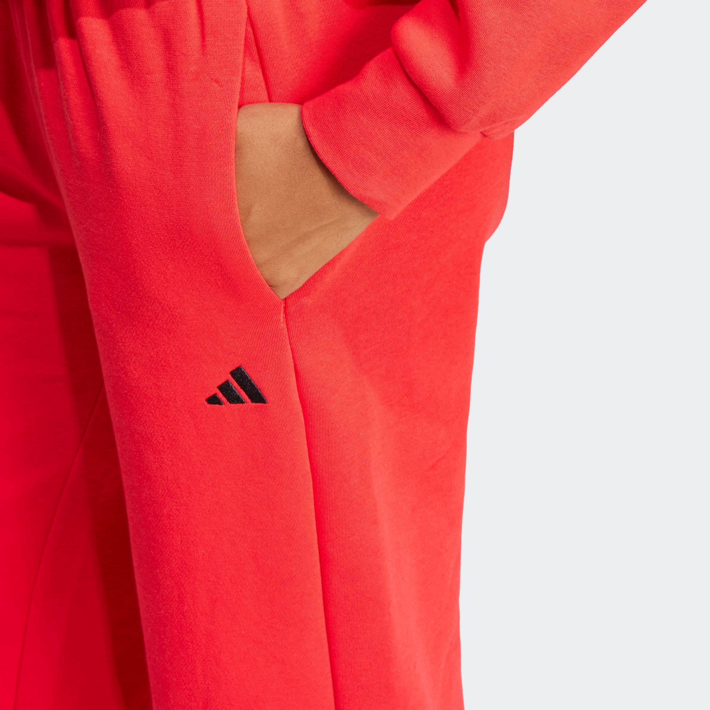 adidas Sportswear Sporthose »W SL FC PT«  Locker geschnitten, mittelhoher Bund