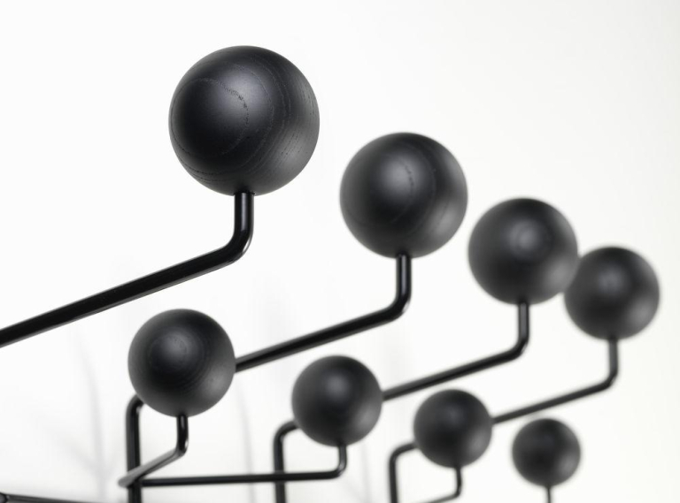 Vitra Hang it all wandkapstok Black