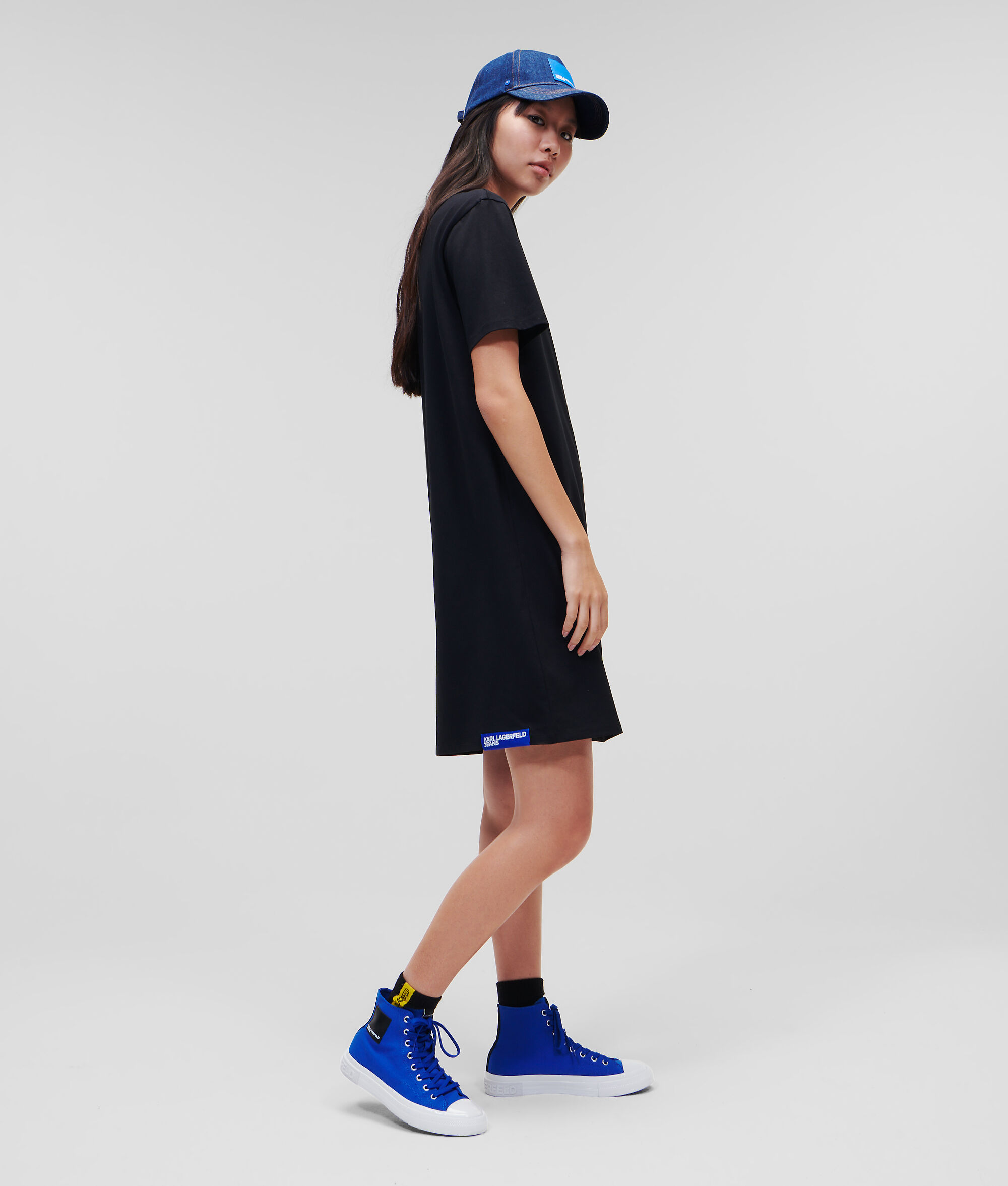 ROBE T-SHIRT KLJ