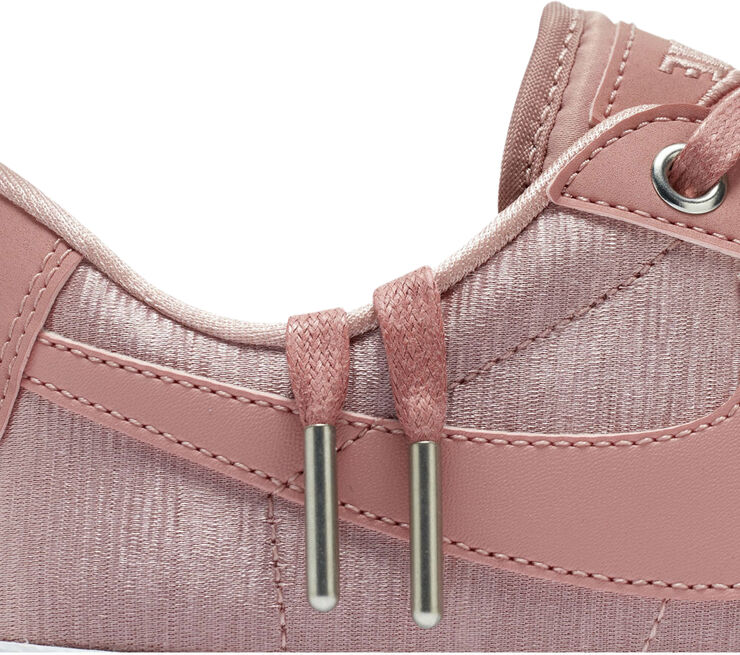 Nike Blazer Low SE sneakers Pink