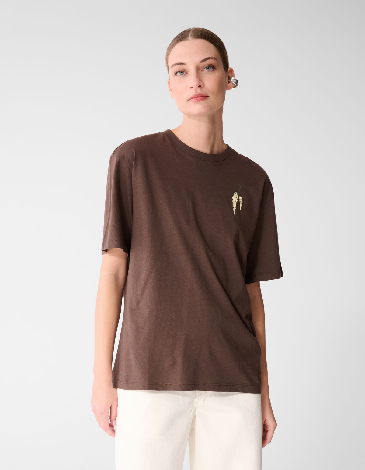 Pepper Artwork T-shirt Bruin