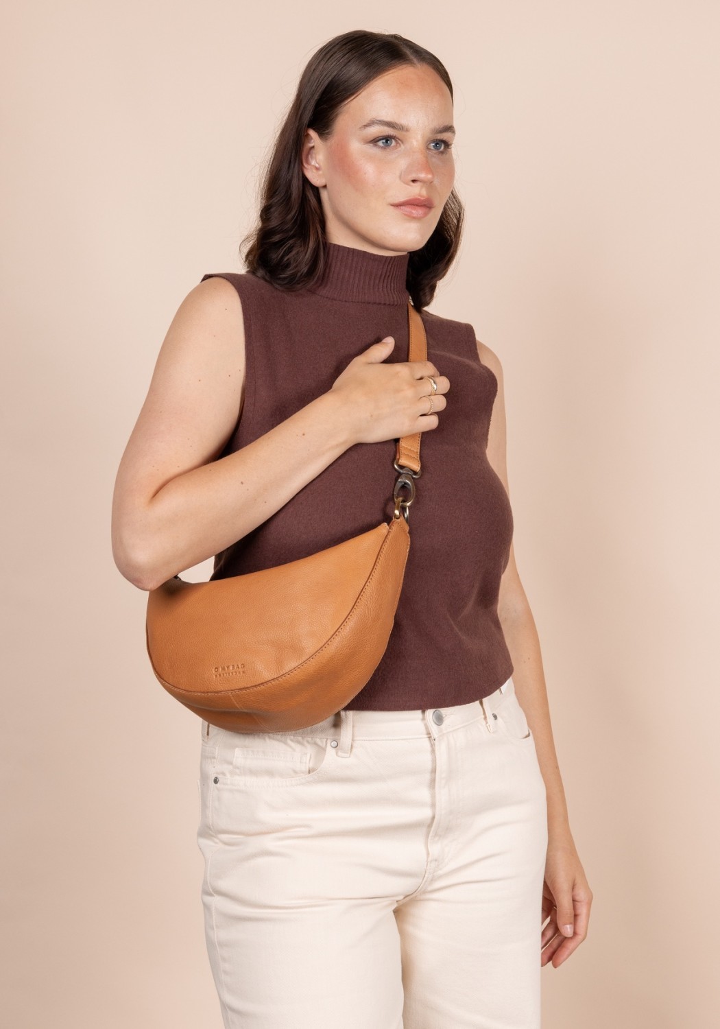O My Bag Crossbody Bag Leo Soft Grain Leather Wild Oak