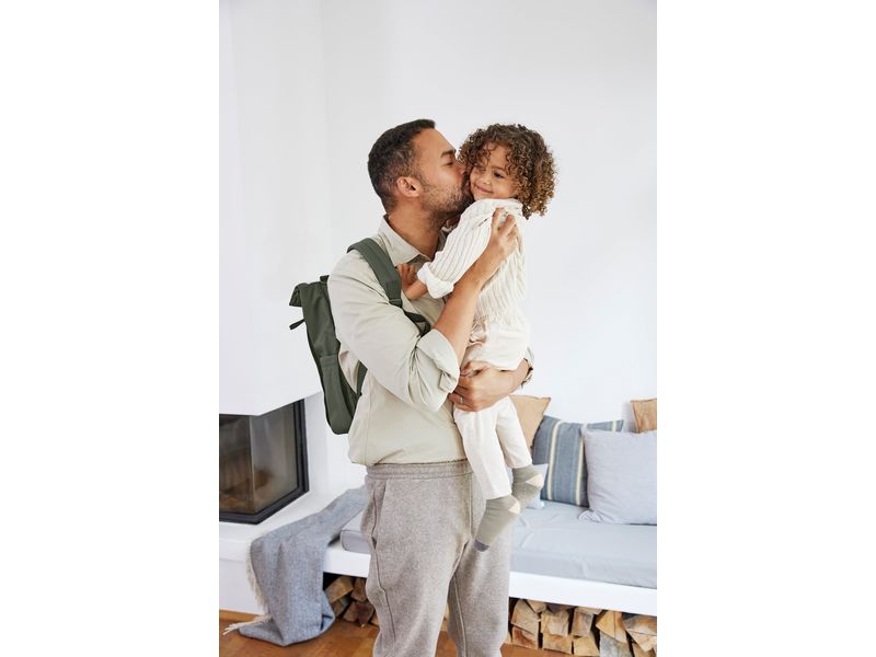 Lässig Wickelrucksack Rolltop Up Olive Veganer Backpack mit viel Platz