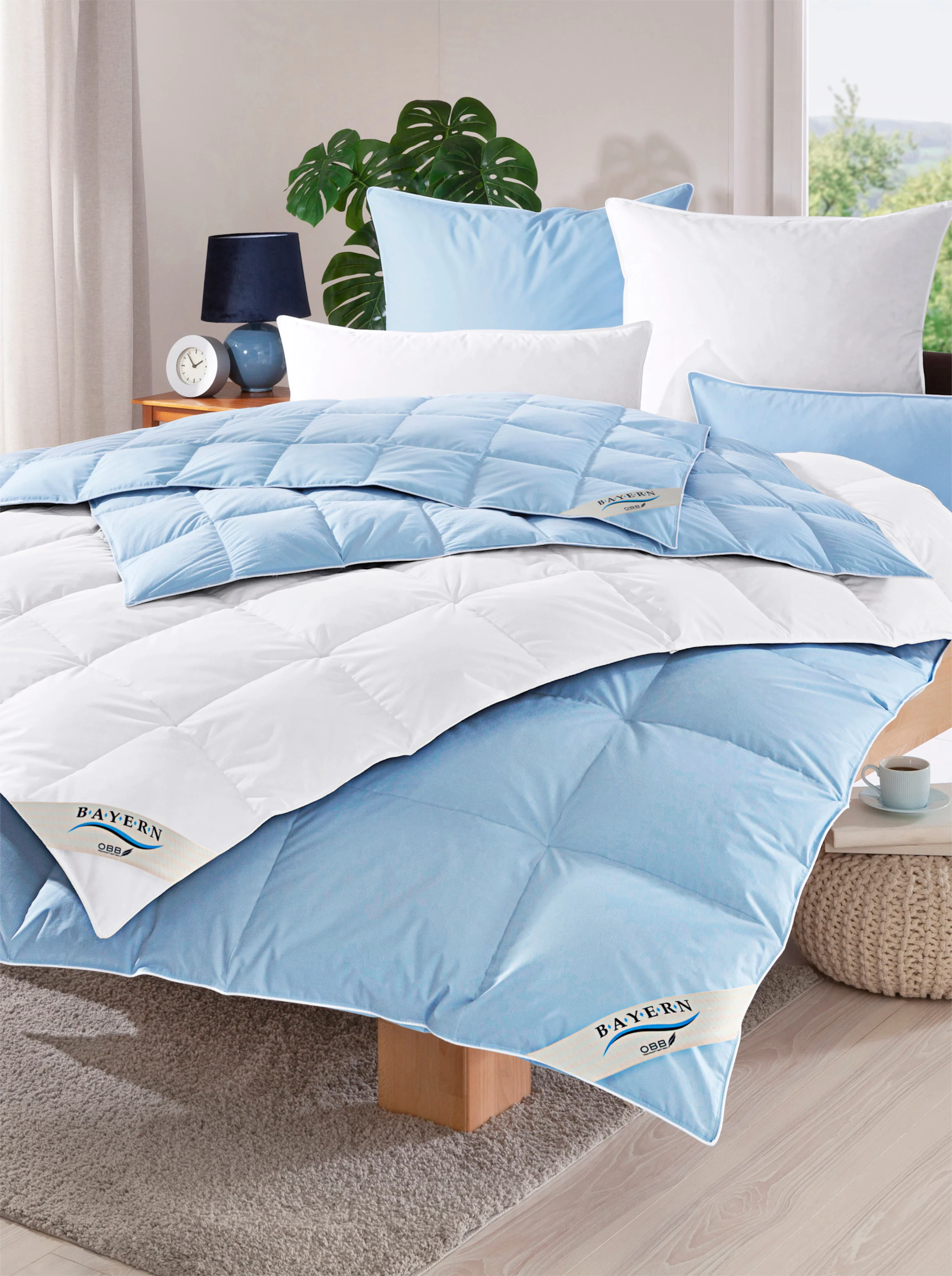 OBB Bett in blau