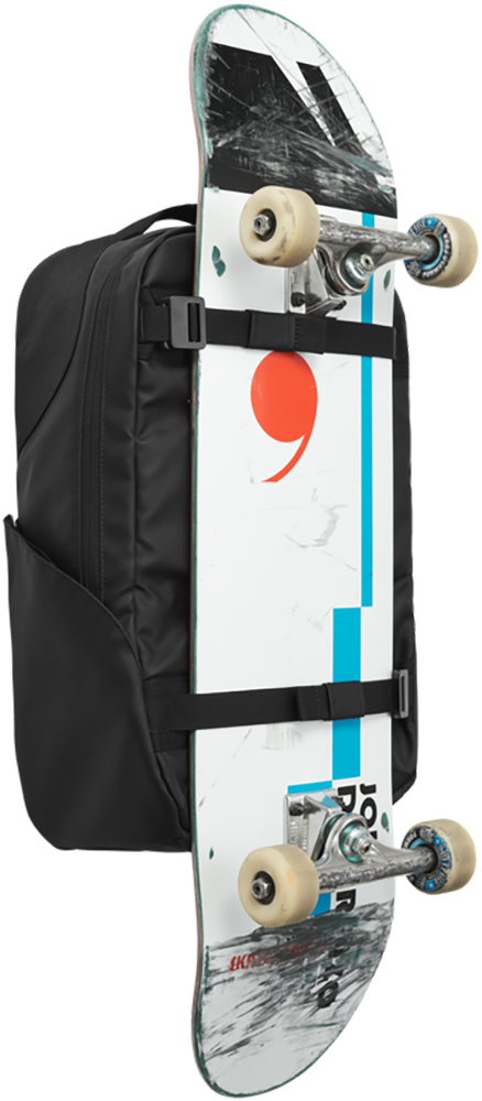 Skate Daypack 20L Black Out