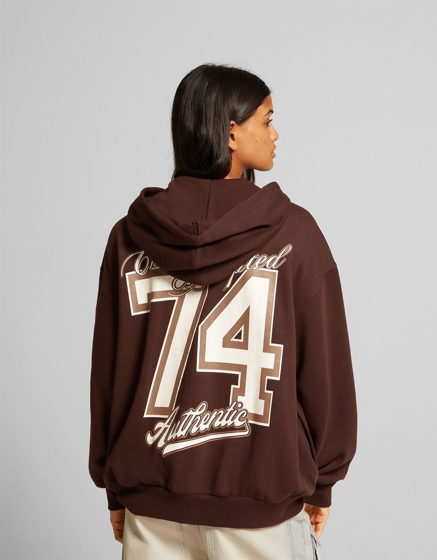Moletom oversized com zíper e estampa