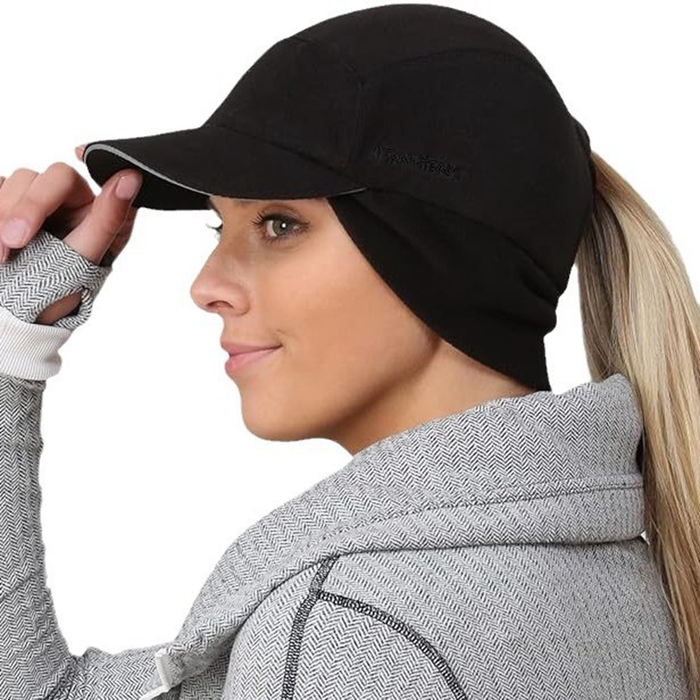Damen Baseball Cap Winter Mütze Ohrenwärmer Schirmmütze Accessoire Schiebermütze mit Zopfloch (One Size) - Schwarz