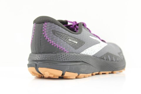 Brooks Divide 4 GTX
