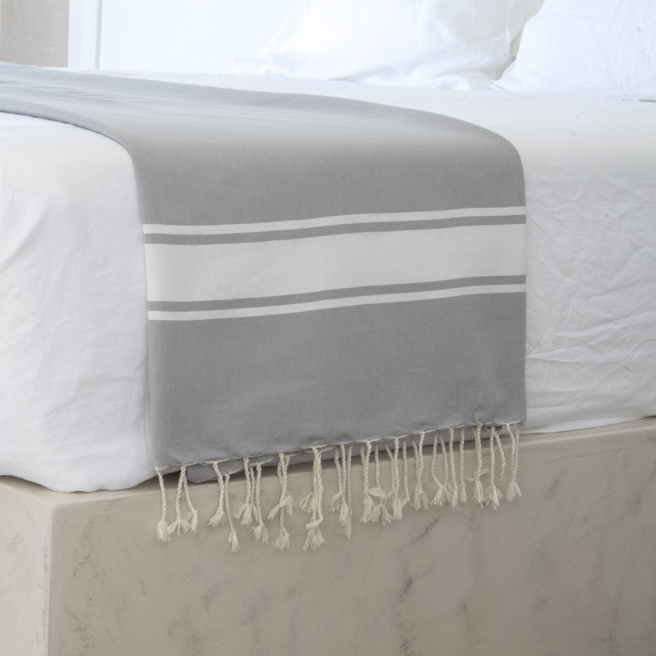 Febronie Nappe 100% Coton 200 g/m² Saint-Tropez gris perle/blanc