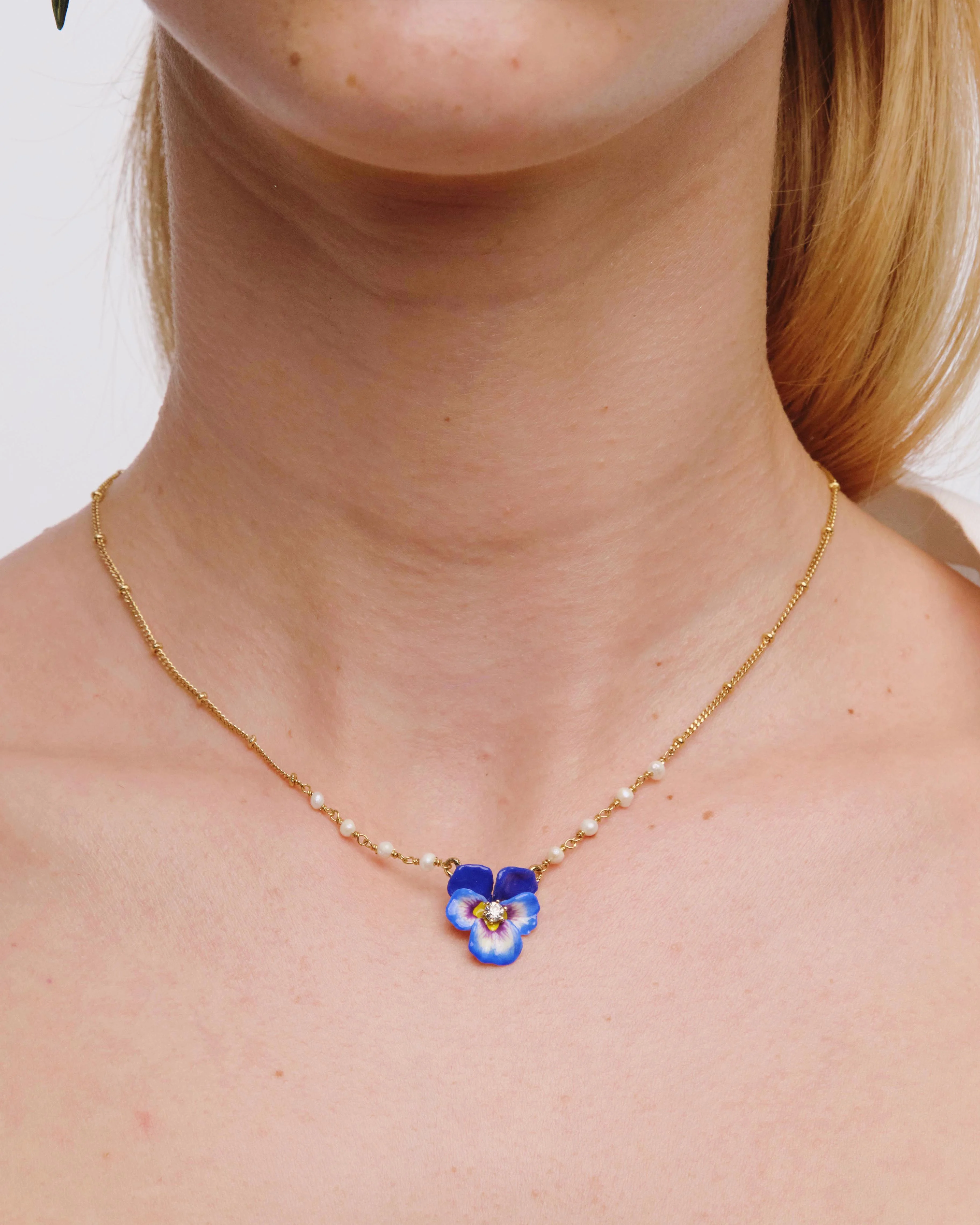 Collier pendentif penséeet cristal taillé | Bleu