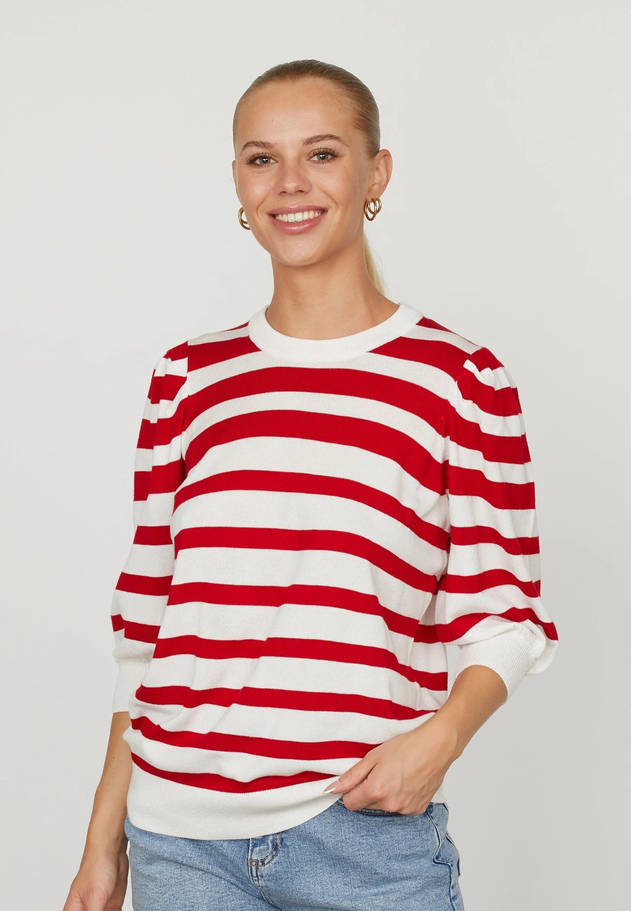 Sisters Point Halia-Ss1 831 cream ruby