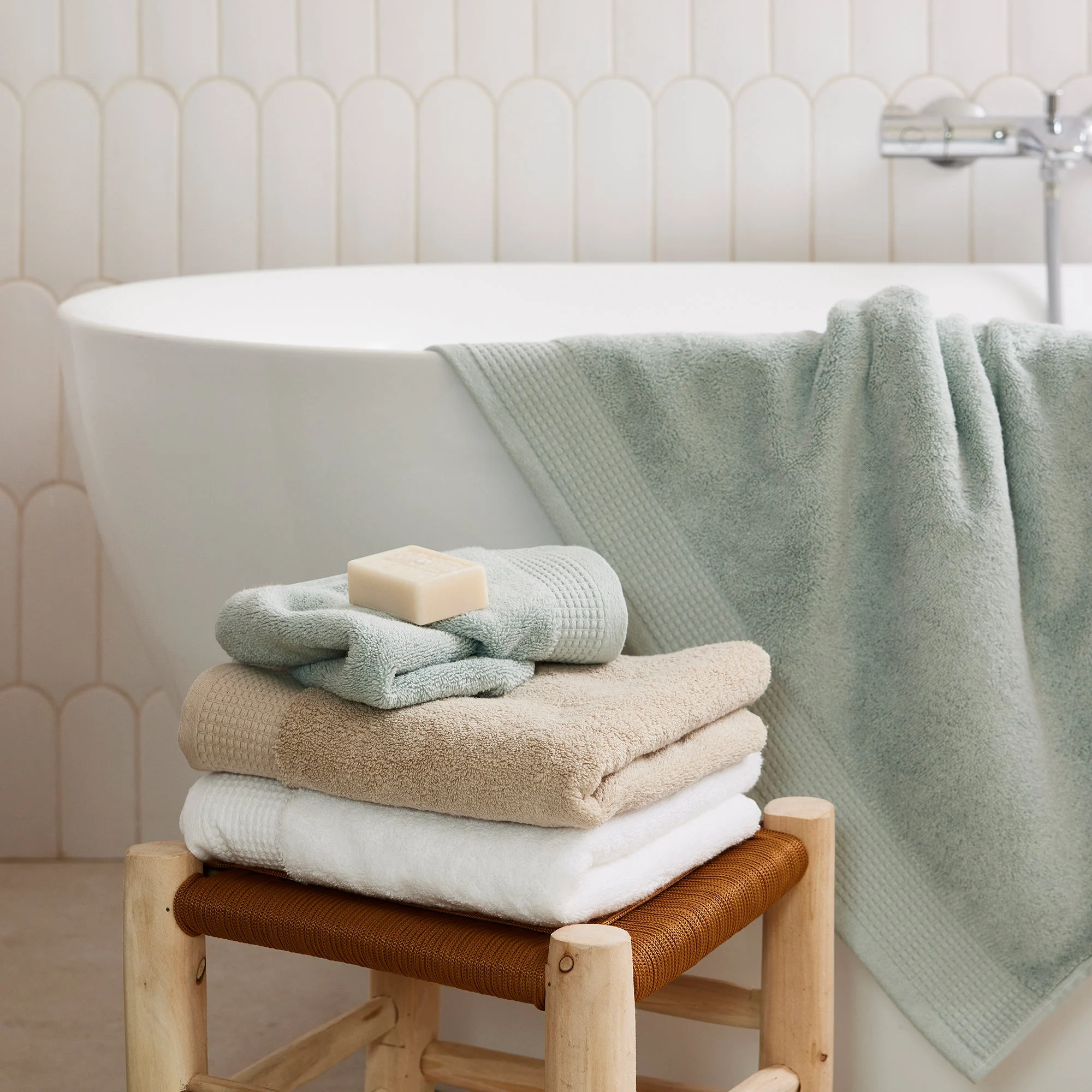 AKEMI - Serviette de toilette | Beige