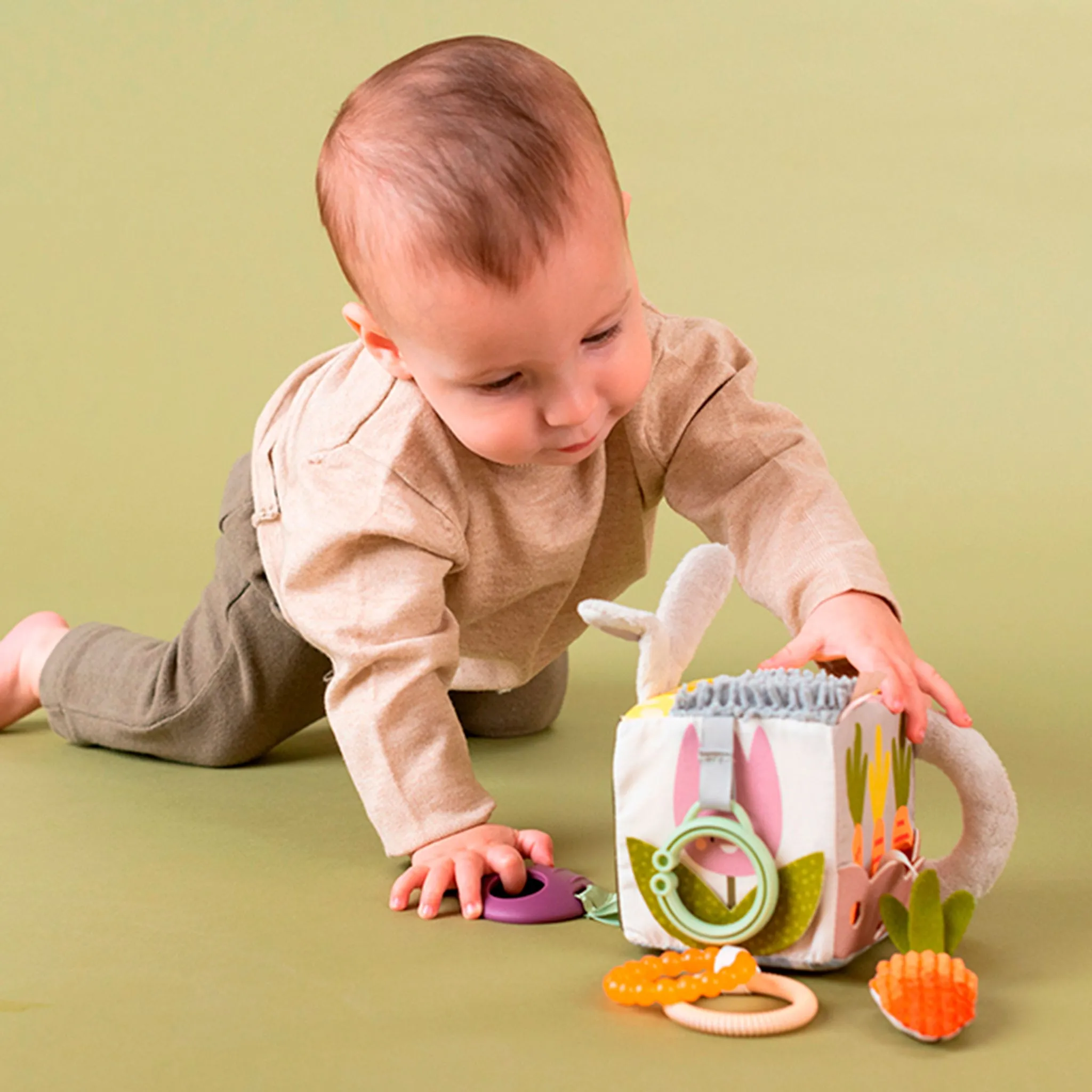 Taf Toy Cube d'Activités Jardin Urbain