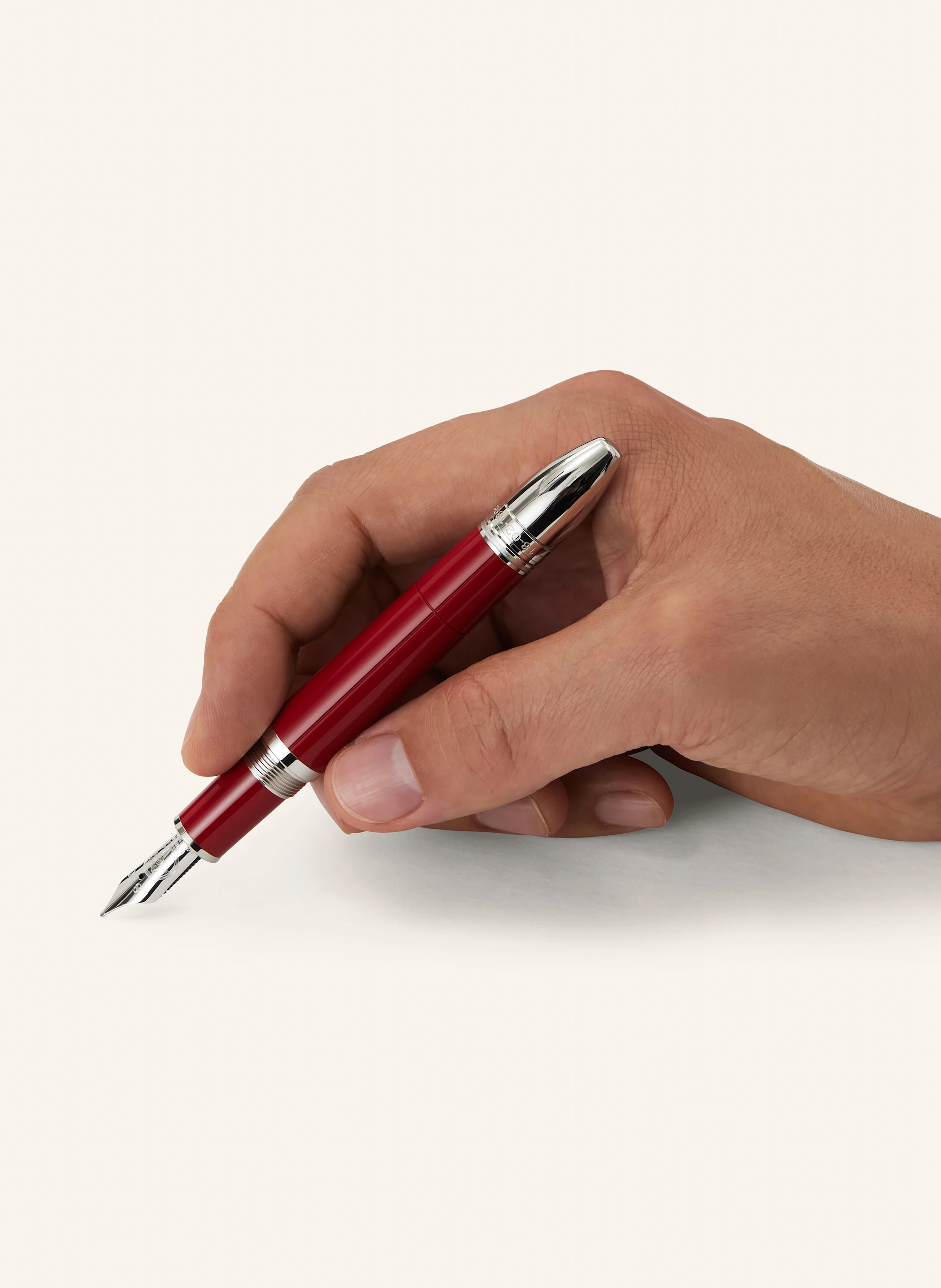 MONTBLANC Kolbenfüllfederhalter GREAT CHARACTERS ENZO FERRARI