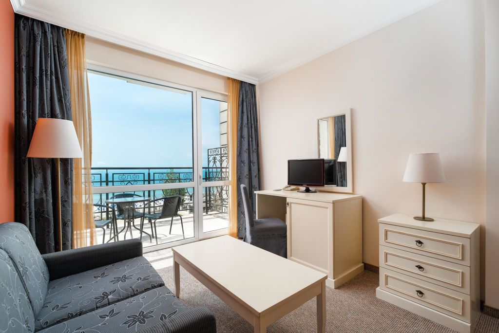 Festa Pomorie Halfpension - Hotel
