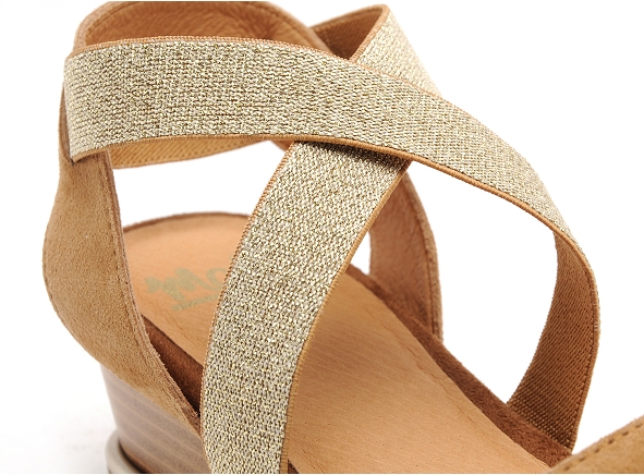 Mamzelle nu pieds talons femme naf beige