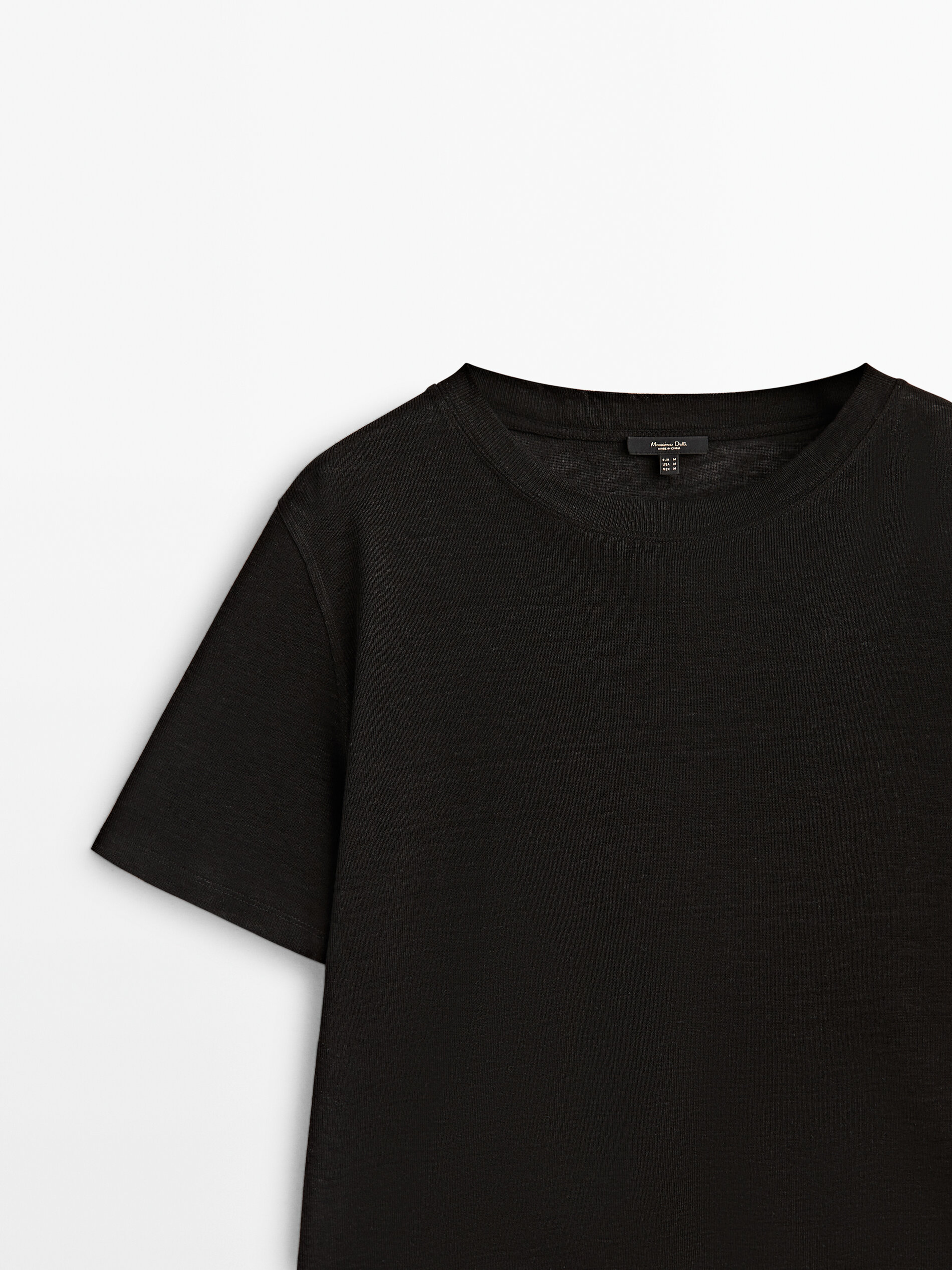 Camiseta de manga curta 100% linho - PRETA