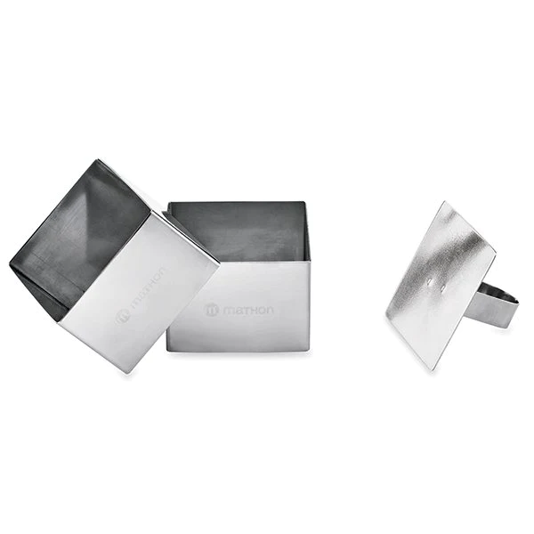Set de 2 emporte-pièces carrés en inox avec poussoir Mathon