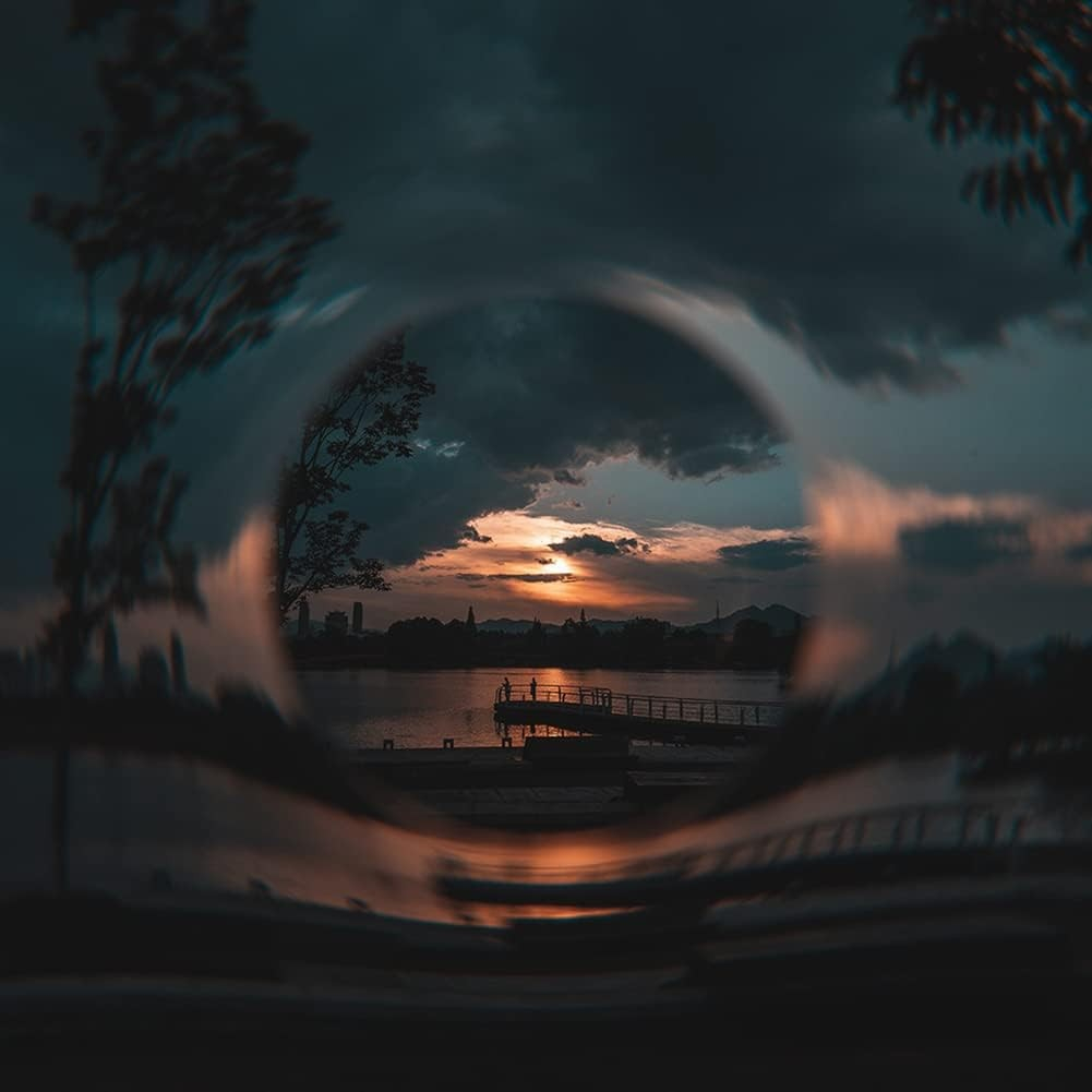 (77mm) K9 Kristall Fotografie Glas Prisma Filter für DSLR Kameras mit Aufbewahrungsetui (Halo Effekt / Tunnelblick)