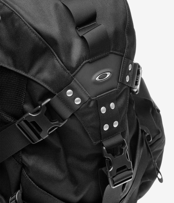 Oakley Icon RC Rucksack 32L (blackout)