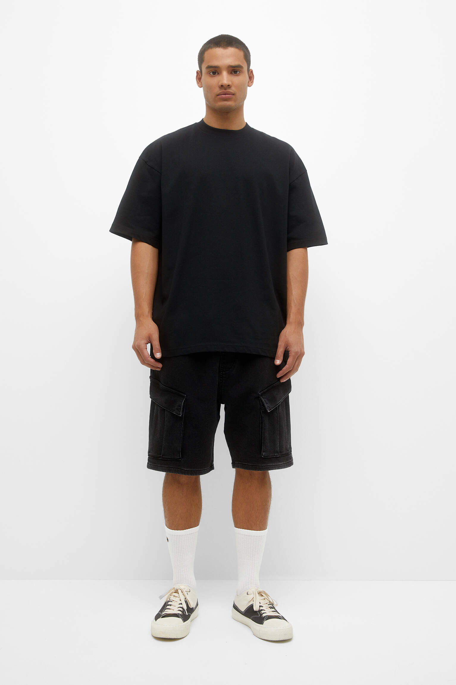 BERMUDA DENIM CARGO - NEG-DELAV