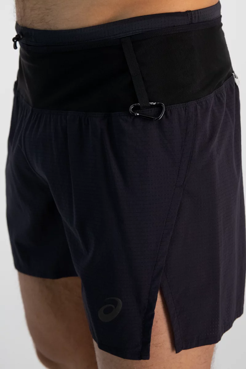 ASICS Fujitrail 7 Inch Herren Short