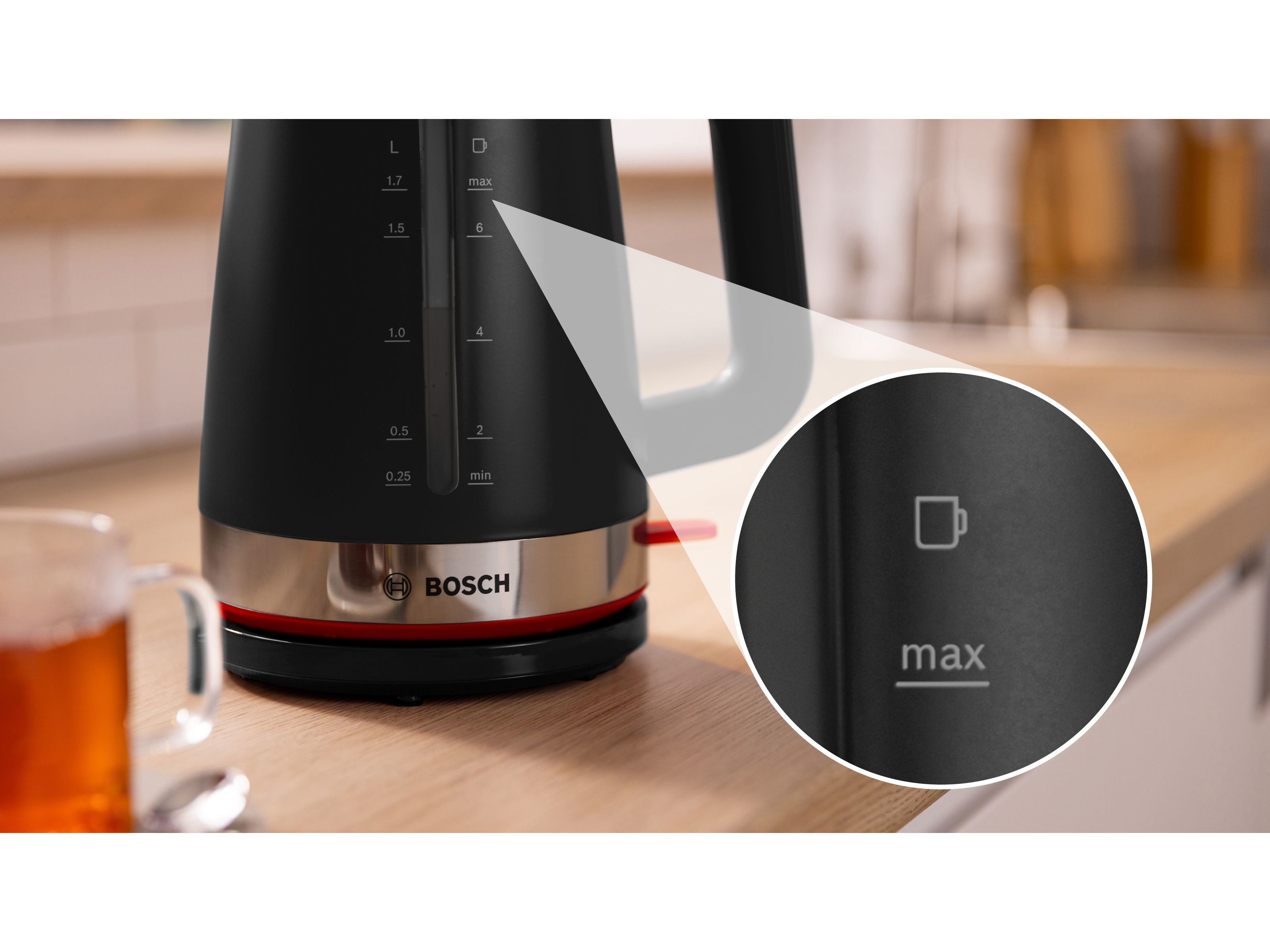 JARRO ELÉTRICO BOSCH TWK4M223 PRETO MYMOMENT 2400W