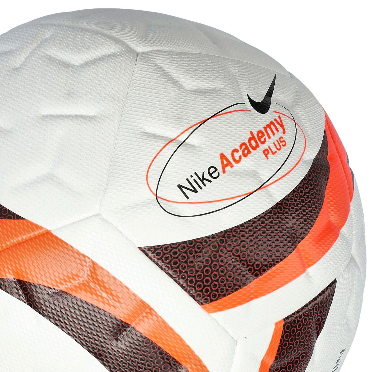 Bola Nike Academy Plus