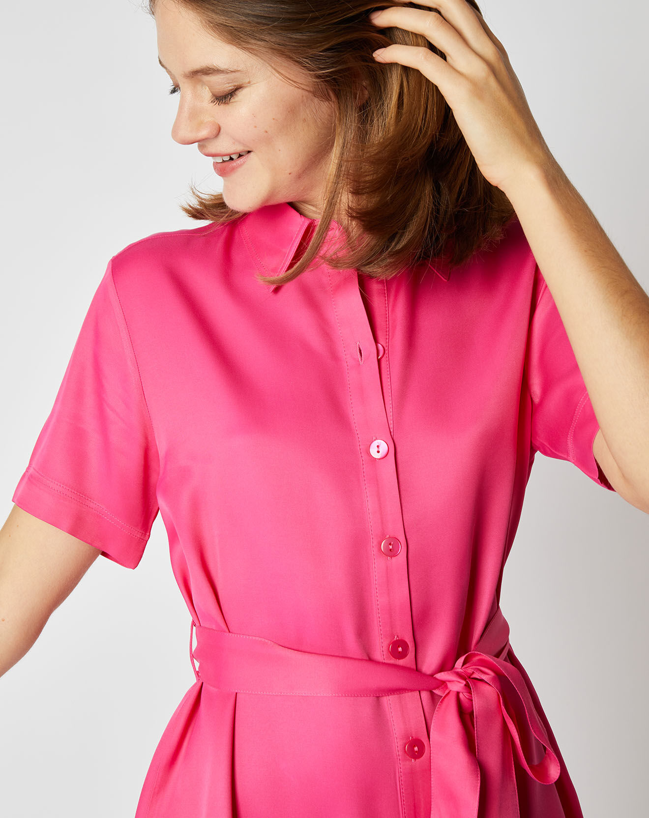 An'ge Robe chemise courte Ludivine effet satiné fuchsia