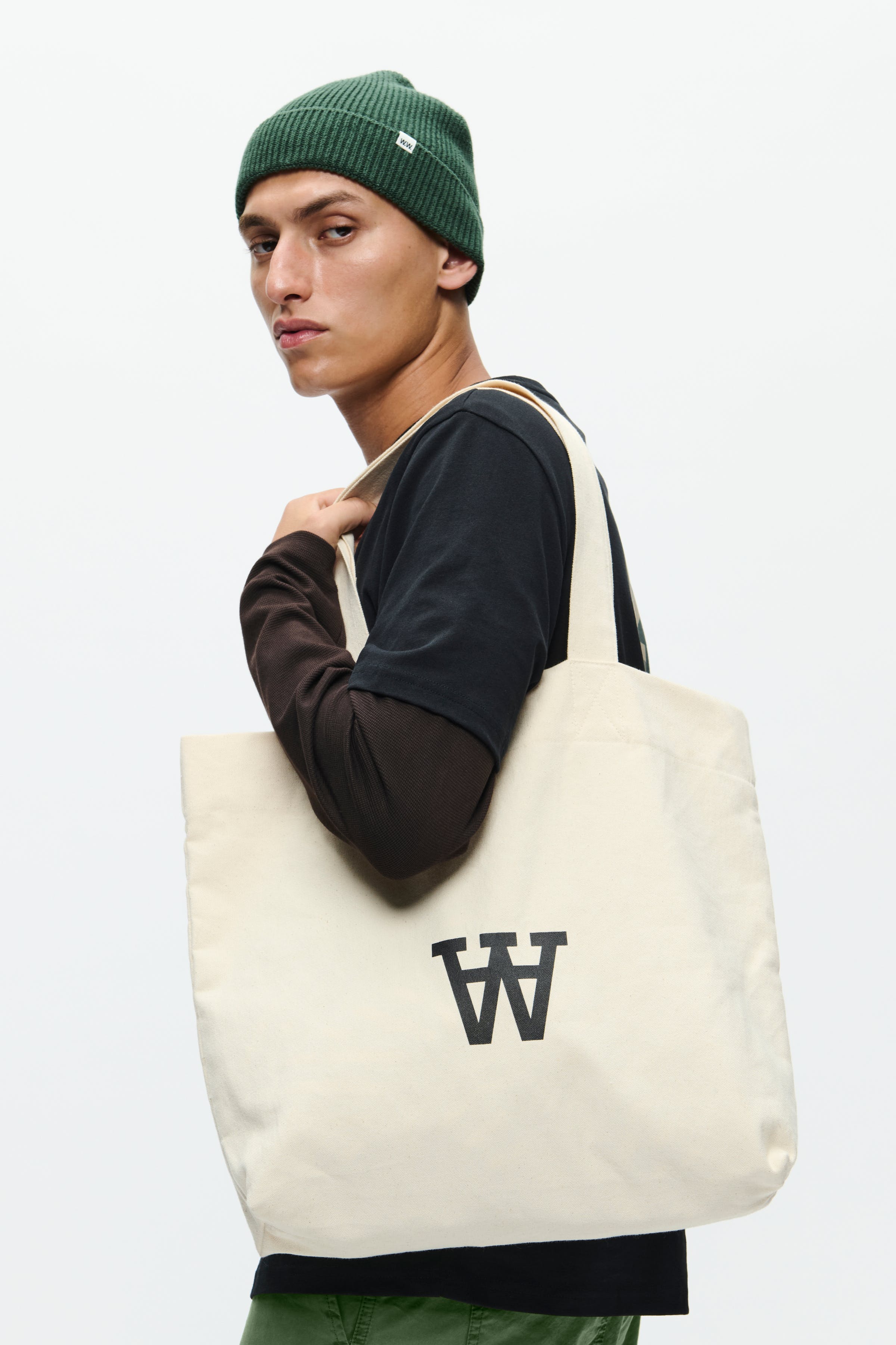 DOUBLE A BY W.W. MEN WWConner Tas
