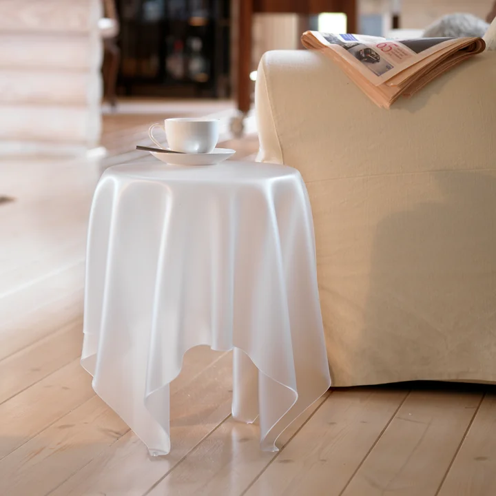 essey - Illusion Beistelltisch, transparent