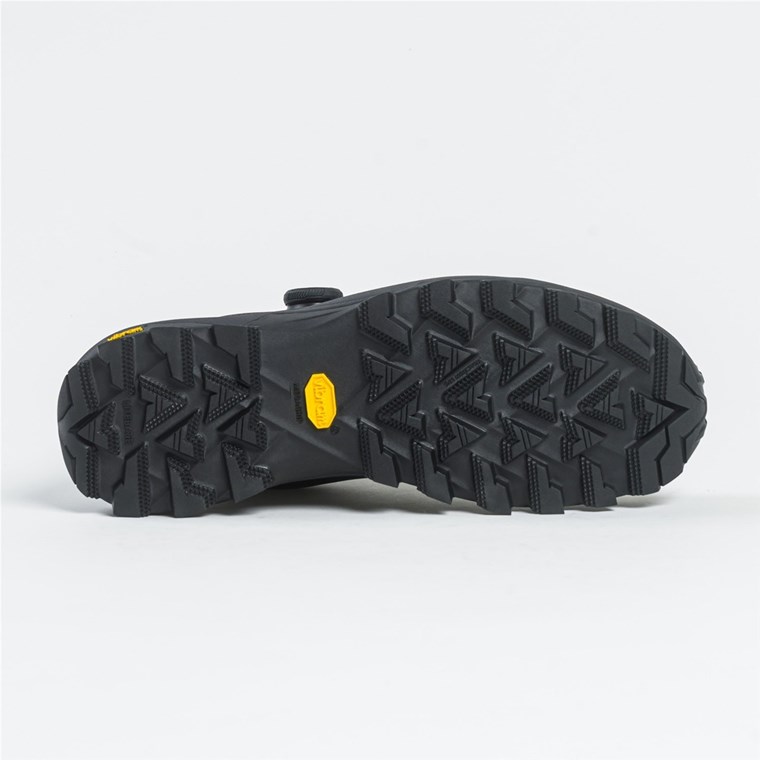 Alfa Piggen 2.0 APS GTX M Black