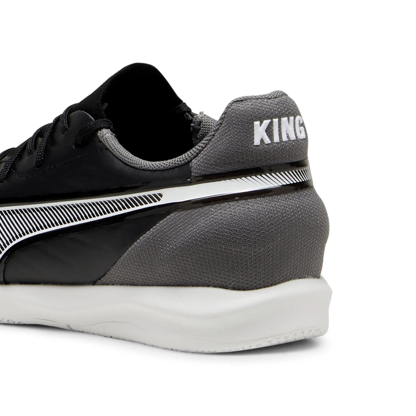 PUMA King Match Zaalvoetbalschoenen (IN) Kids Zwart Wit Grijs