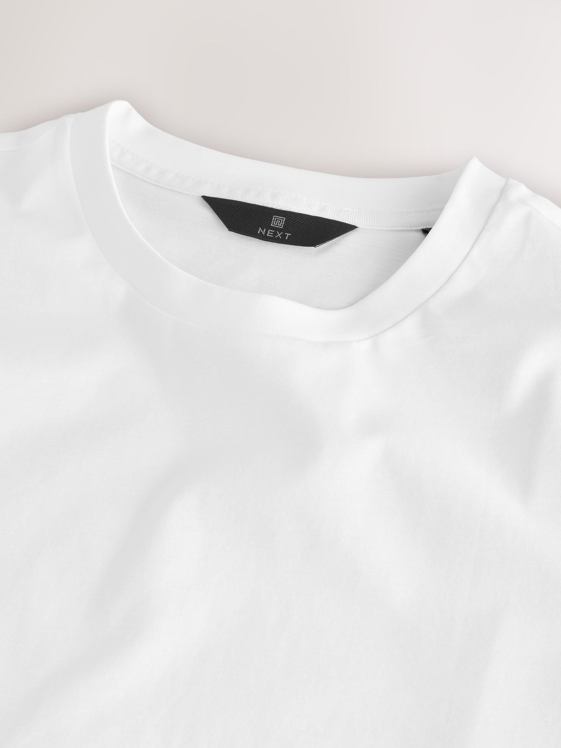 Wit - Slim Fit - Signature SUPIMA® Cotton Crew Neck T-Shirt