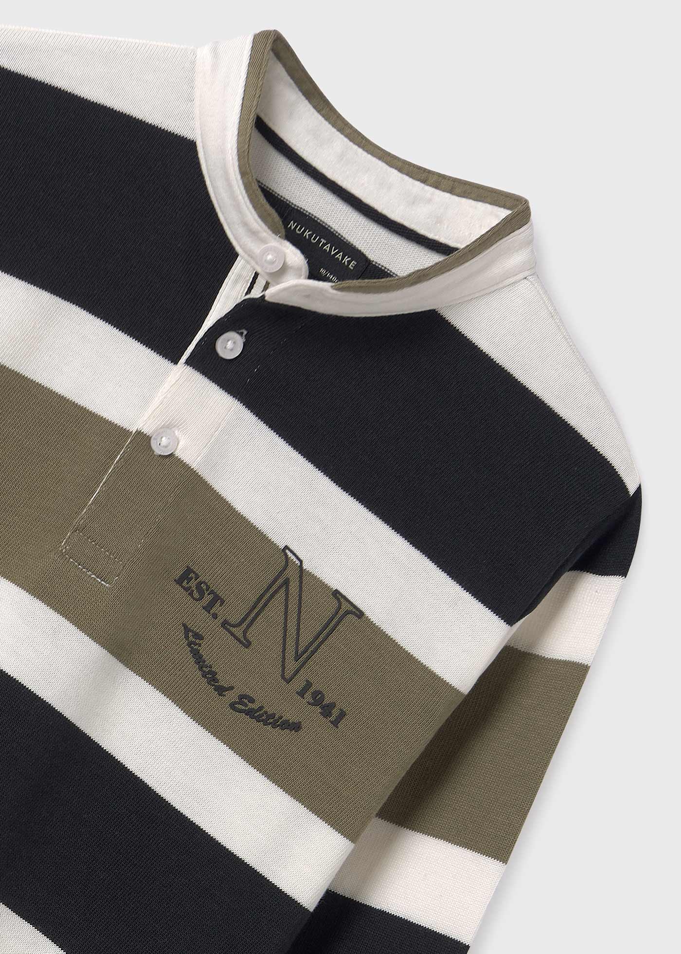 Camisa polo listrada de algodão Better Cotton com gola mandarim para meninos
