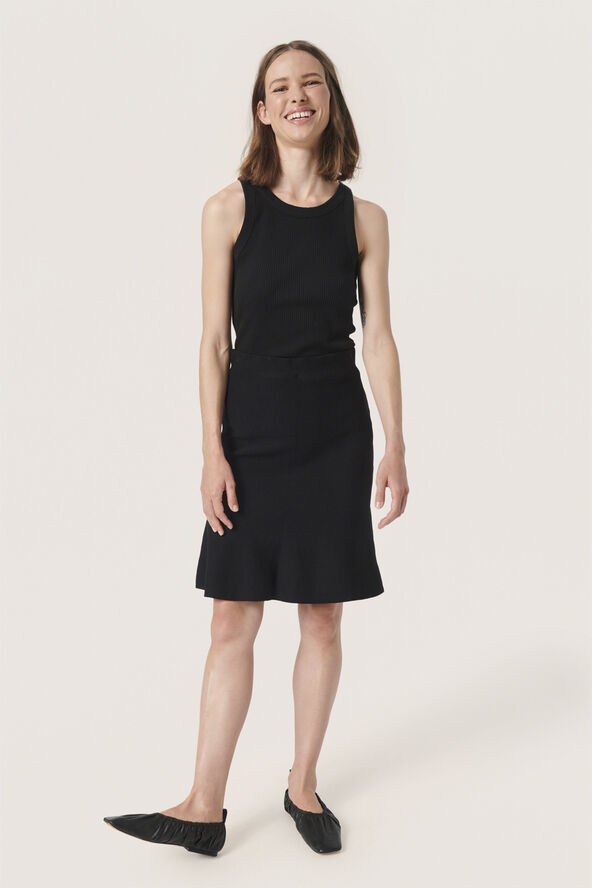 Soaked in Luxury SLAdrianna Skirt Black