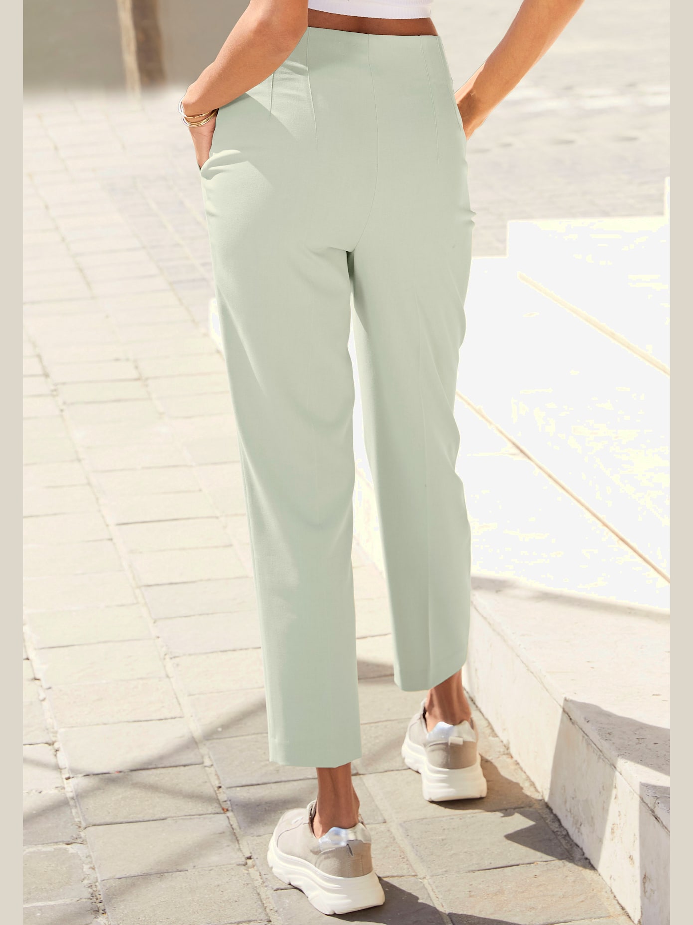 Pantalon tailleur bords-côtes plats