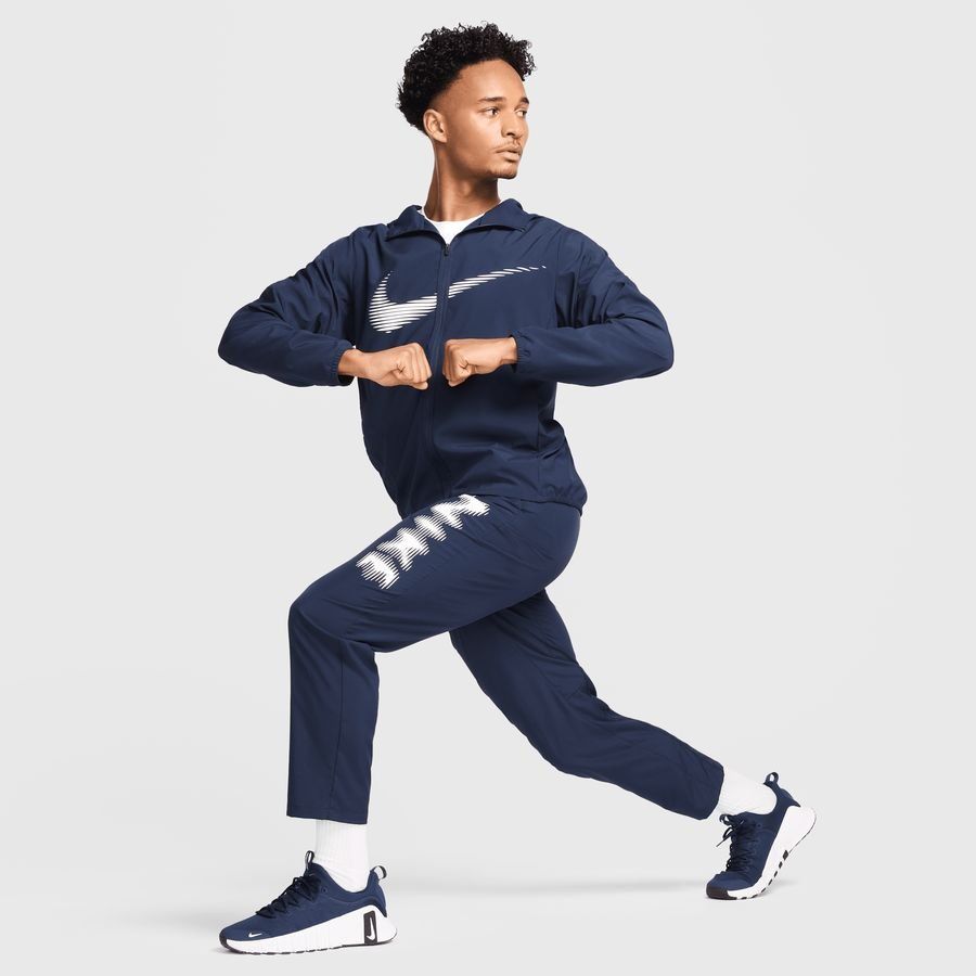Nike Form