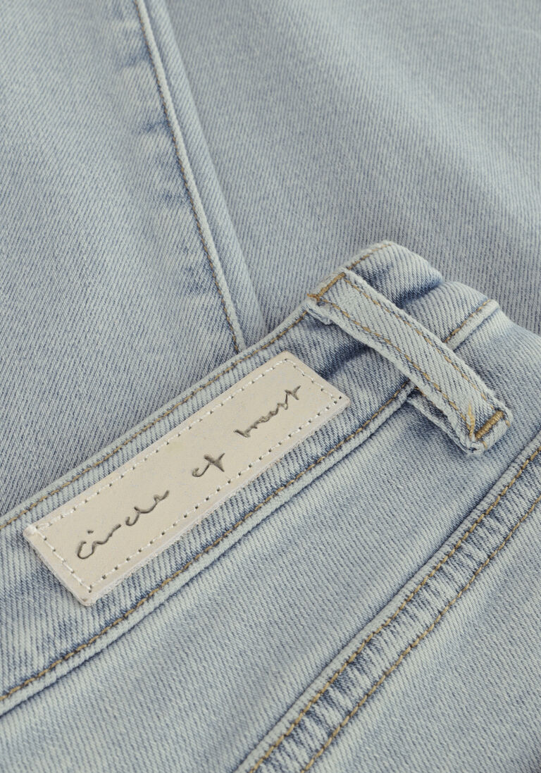 CIRCLE OF TRUST donkerblauwe circle of trust flared jeans maddy dnm