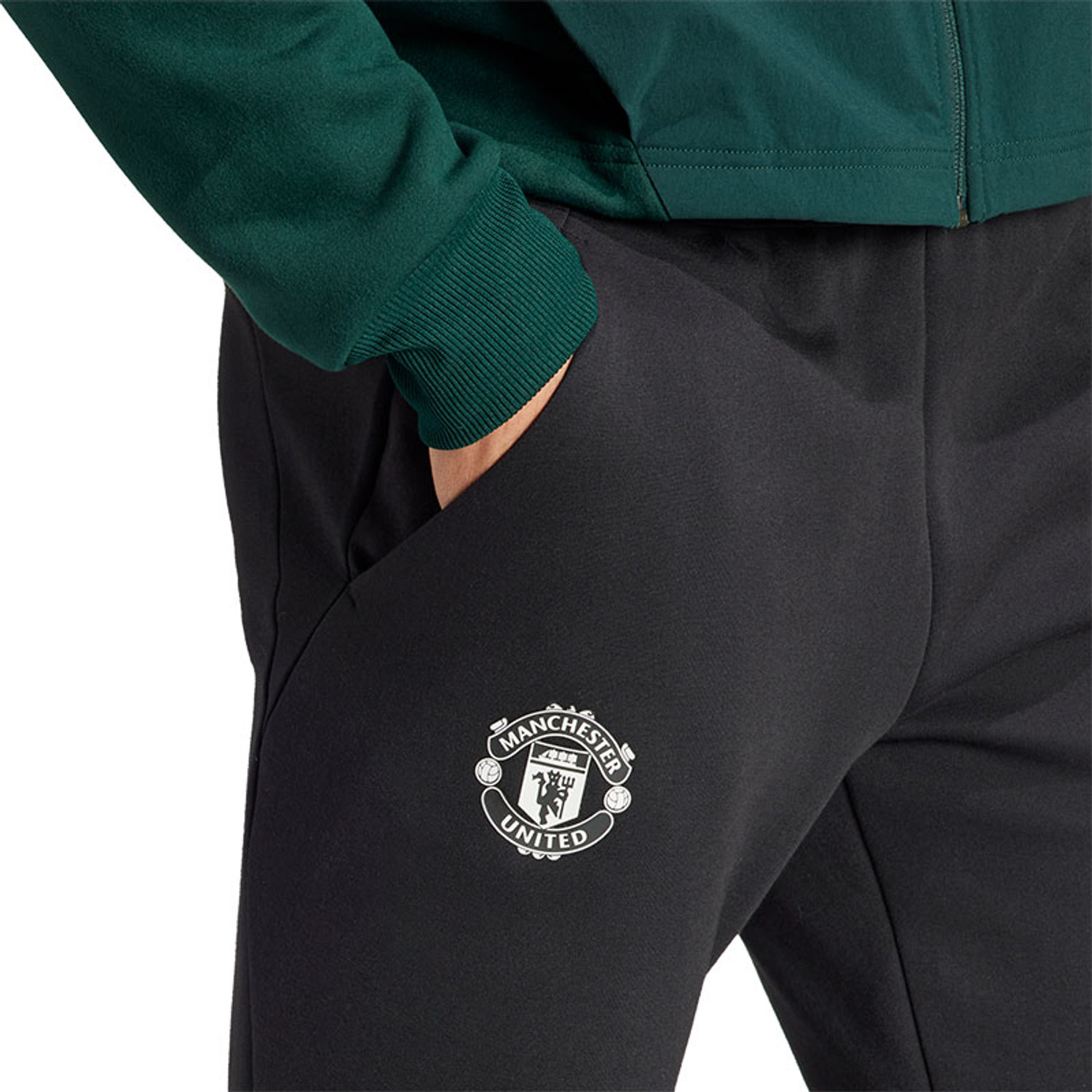 adidas Manchester United Travel Trainingspak