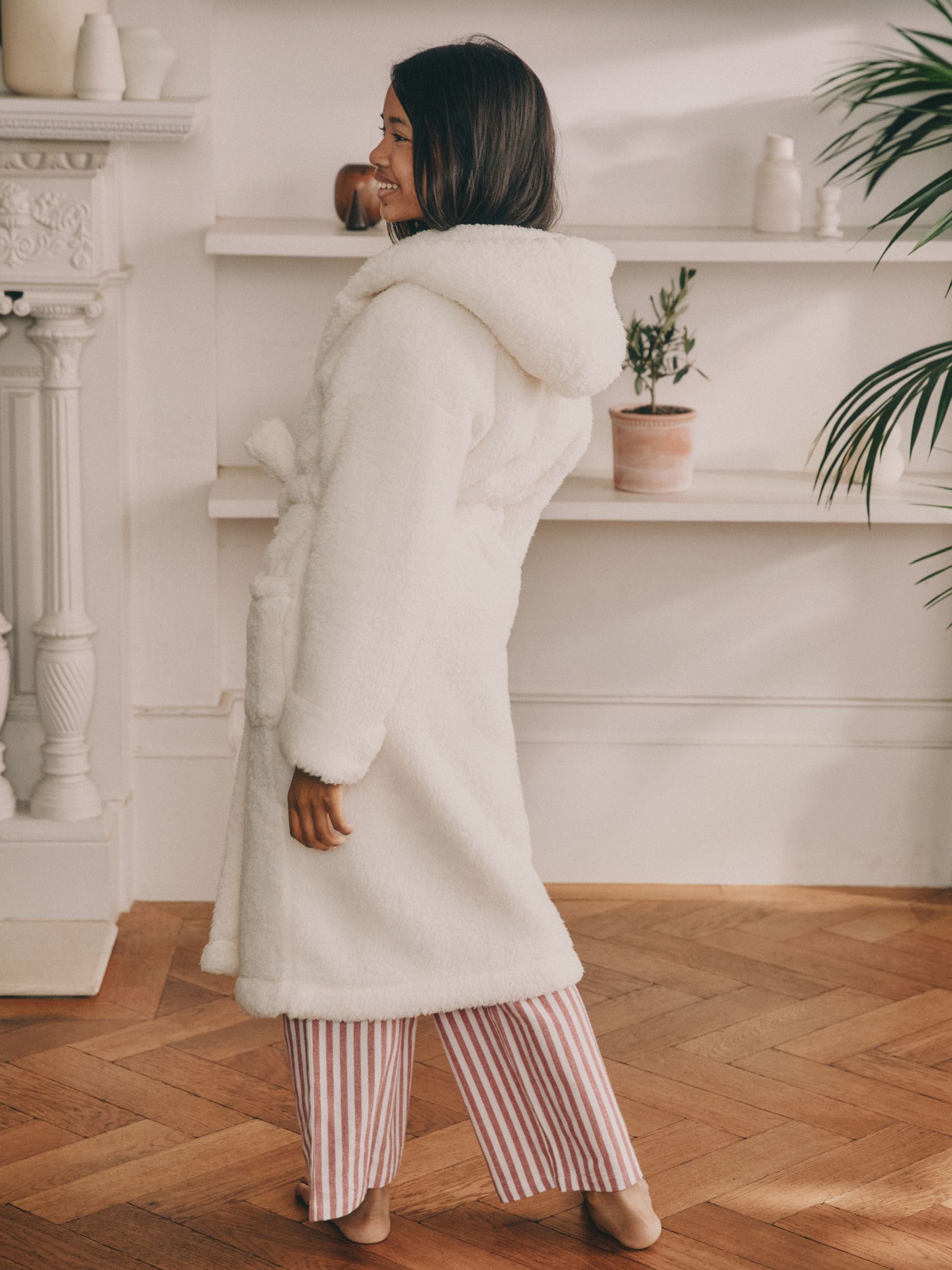 Crème - Badjas van teddyfleece met langere lengte (5-16jr)